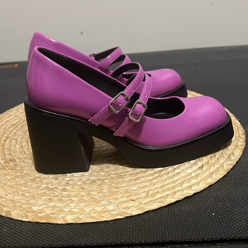 Call it Spring Chic Coquette MaryJane Chunky Platform Pumps Size 5